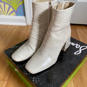 daruby bootie sam edelman
